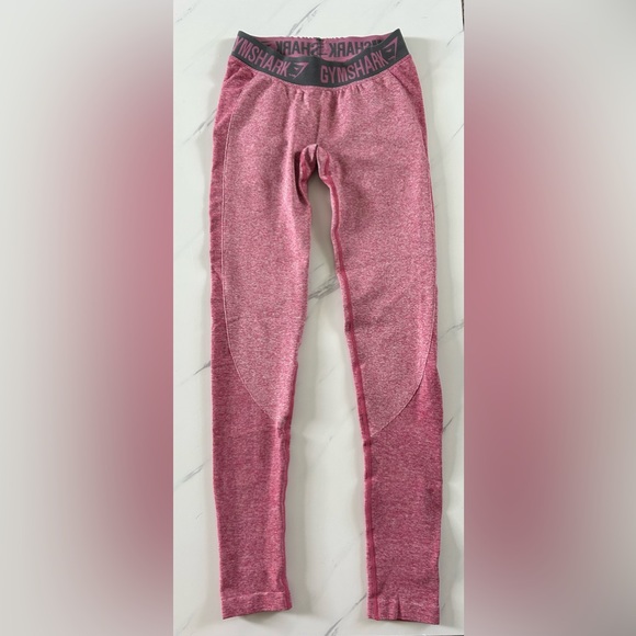 Pink & Grey Gym Shark “Dry” moisture management leggings size small - Picture 2 of 5